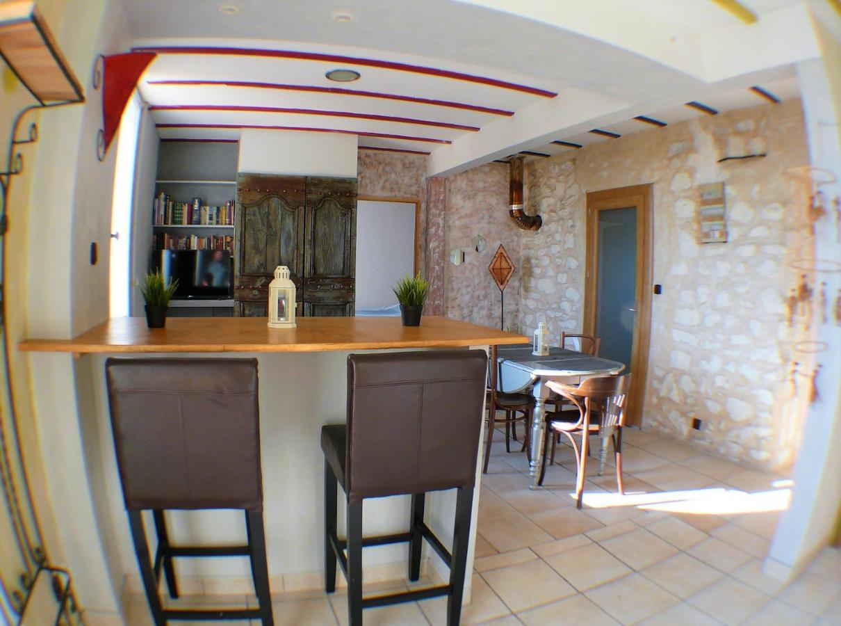 Joli Appartement A 20 Minutes De Montpellier Vailhauques Buitenkant foto